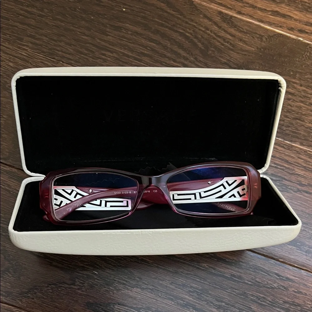 Versace glasses - Picture 1 of 5